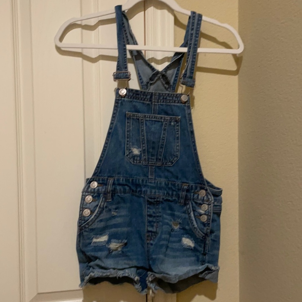 Cute jean short overalls